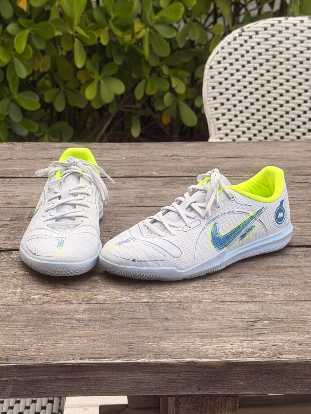Nike Mercurial Vapor 14 Soccer Shoes Youth 5.5Y Indoor Cleats Football